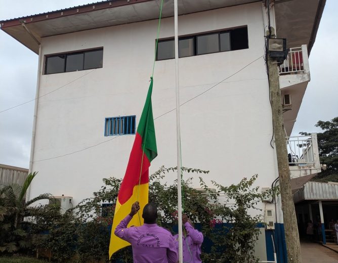 ÉCHOS DE YAOUNDÉ 6
