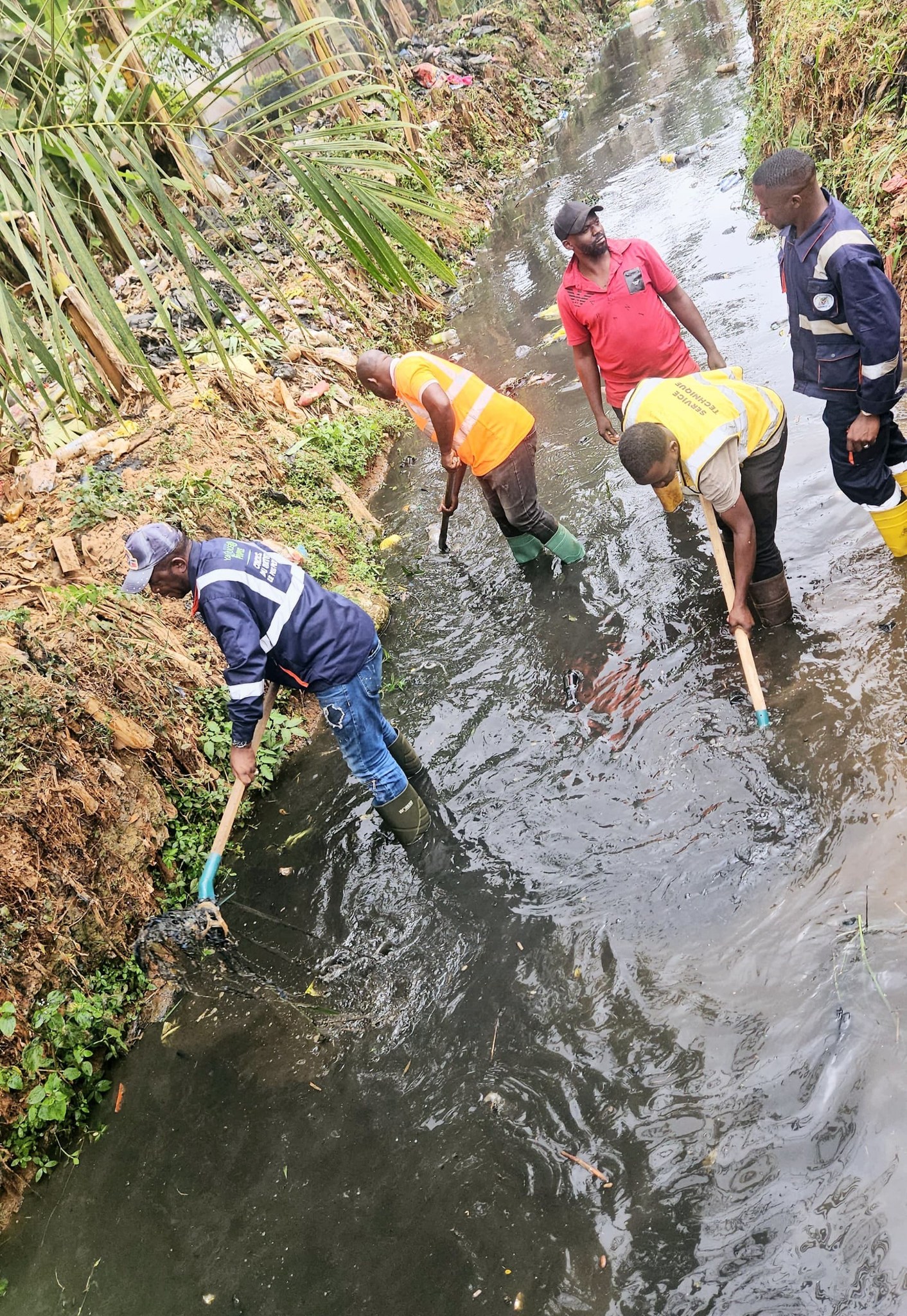 542142901_725078810588